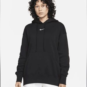 black nike middle swoosh hoodie oversized